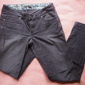 Straightleg Prana Black Corduroys Size 6